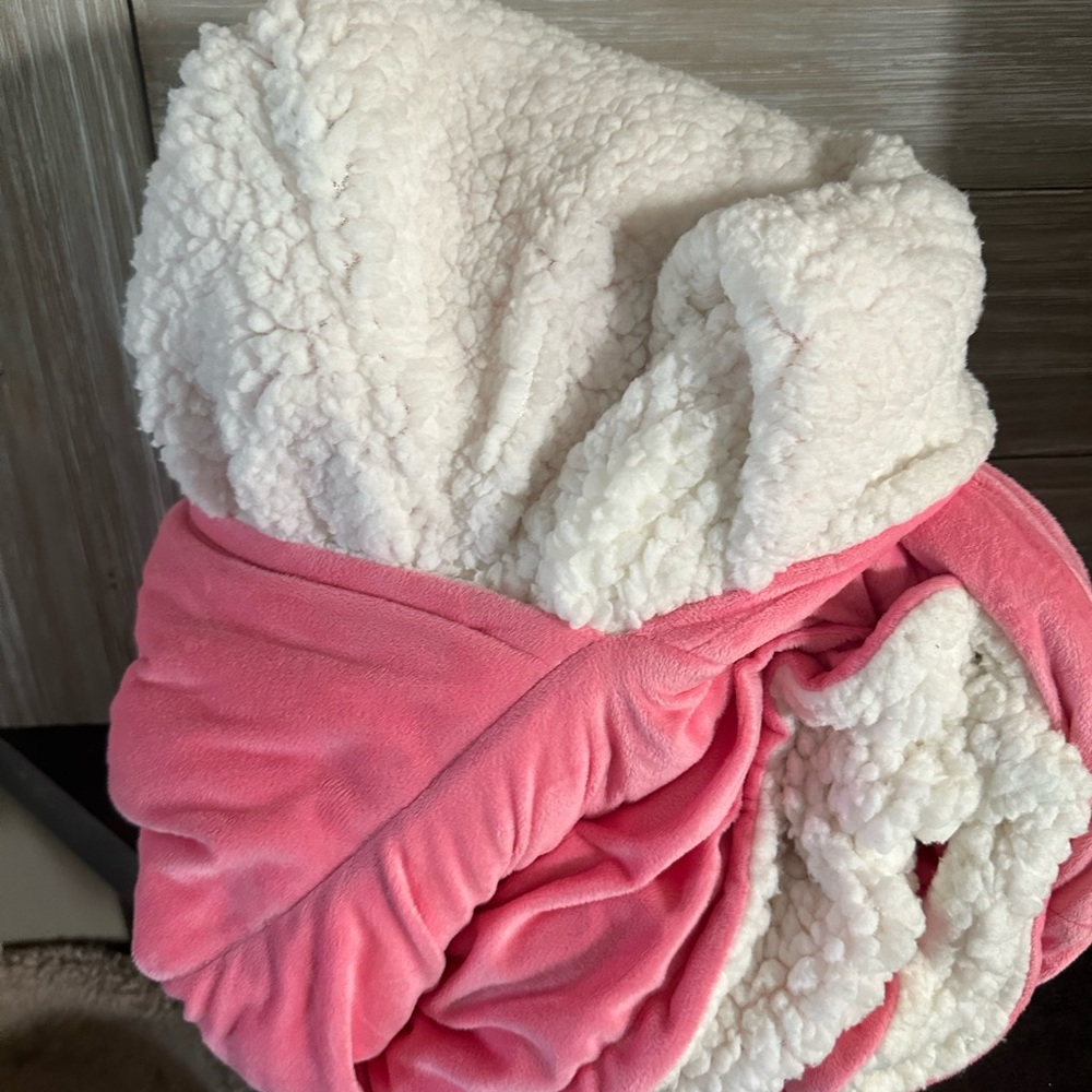 Pink Snuggie